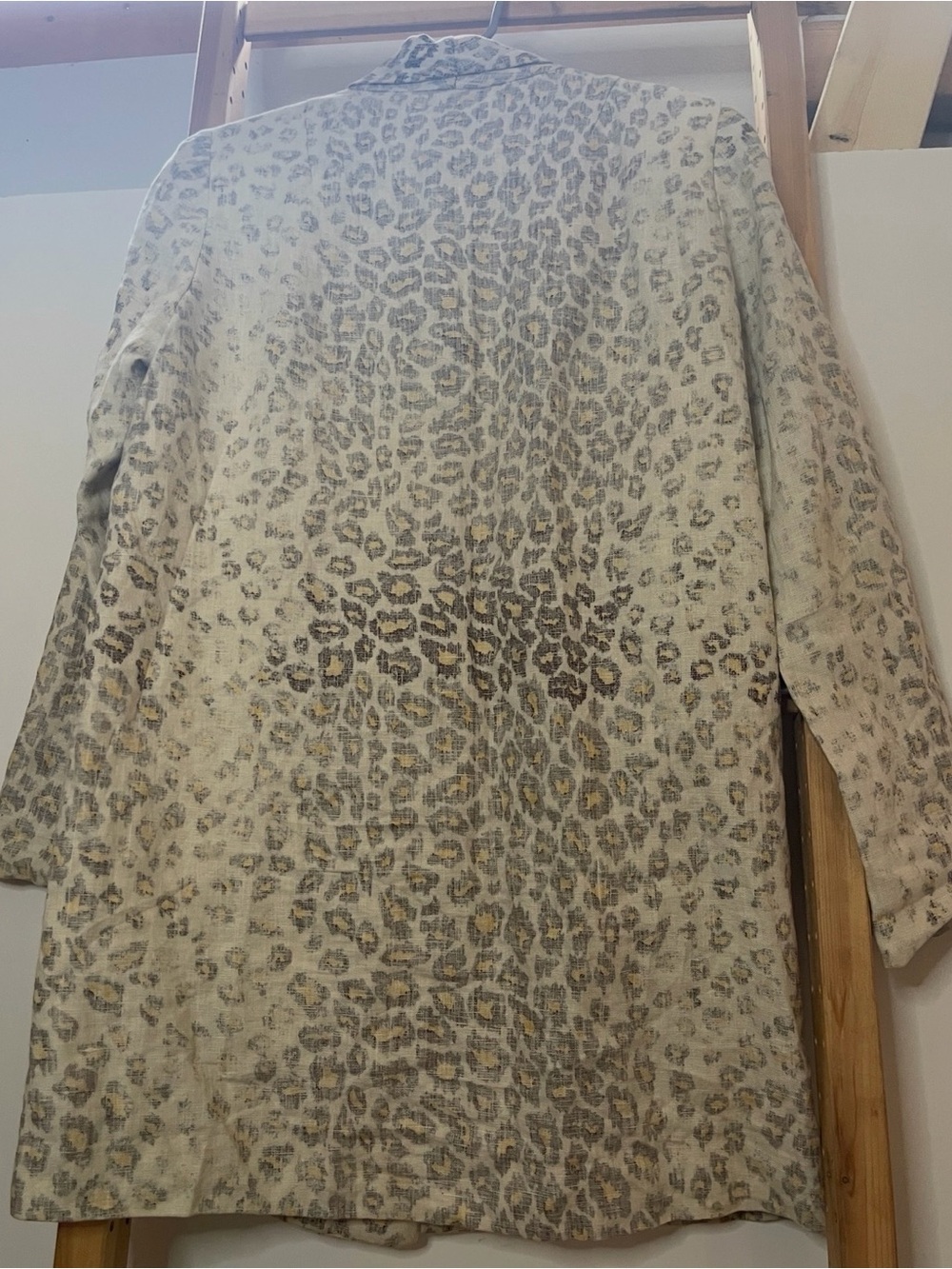 Raquel Allegra Leopard Print Double-Breasted Women's Blazer - Cream Taupe - Picture 2 of 4